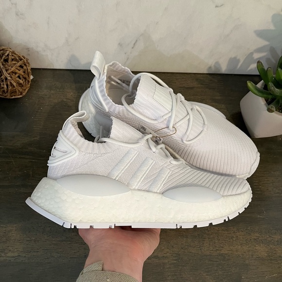 adidas NMD W1 Triple White - Picture 8 of 9